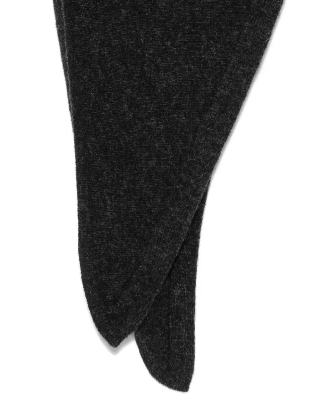 Alpha Studio Black Fine-Knit Triangular Scarf