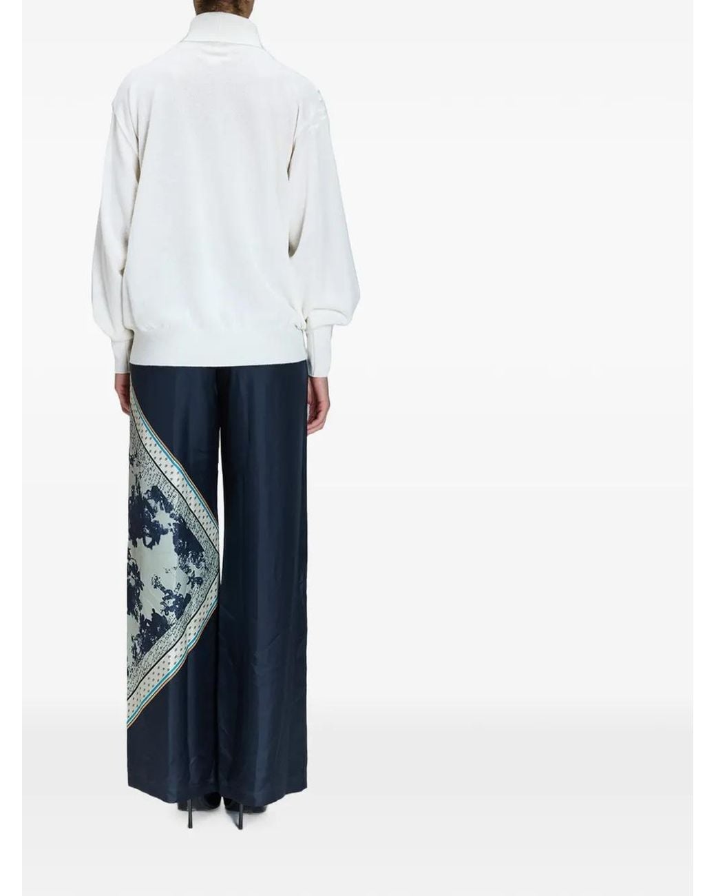Genny White Collared Cashmere Sweater