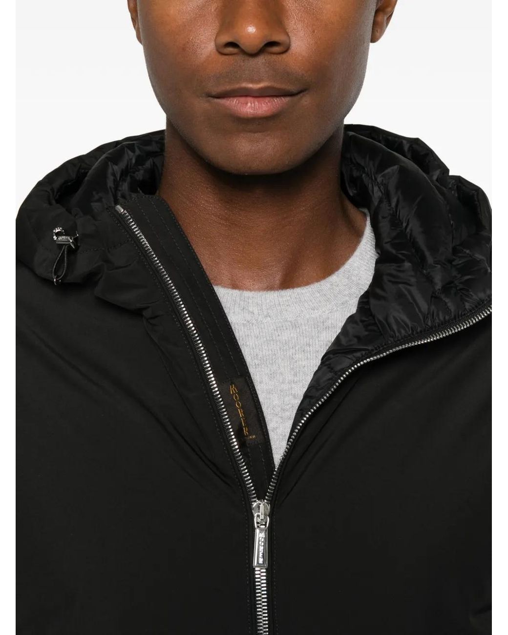 Moorer Black Oniro Hooded Jacket for men