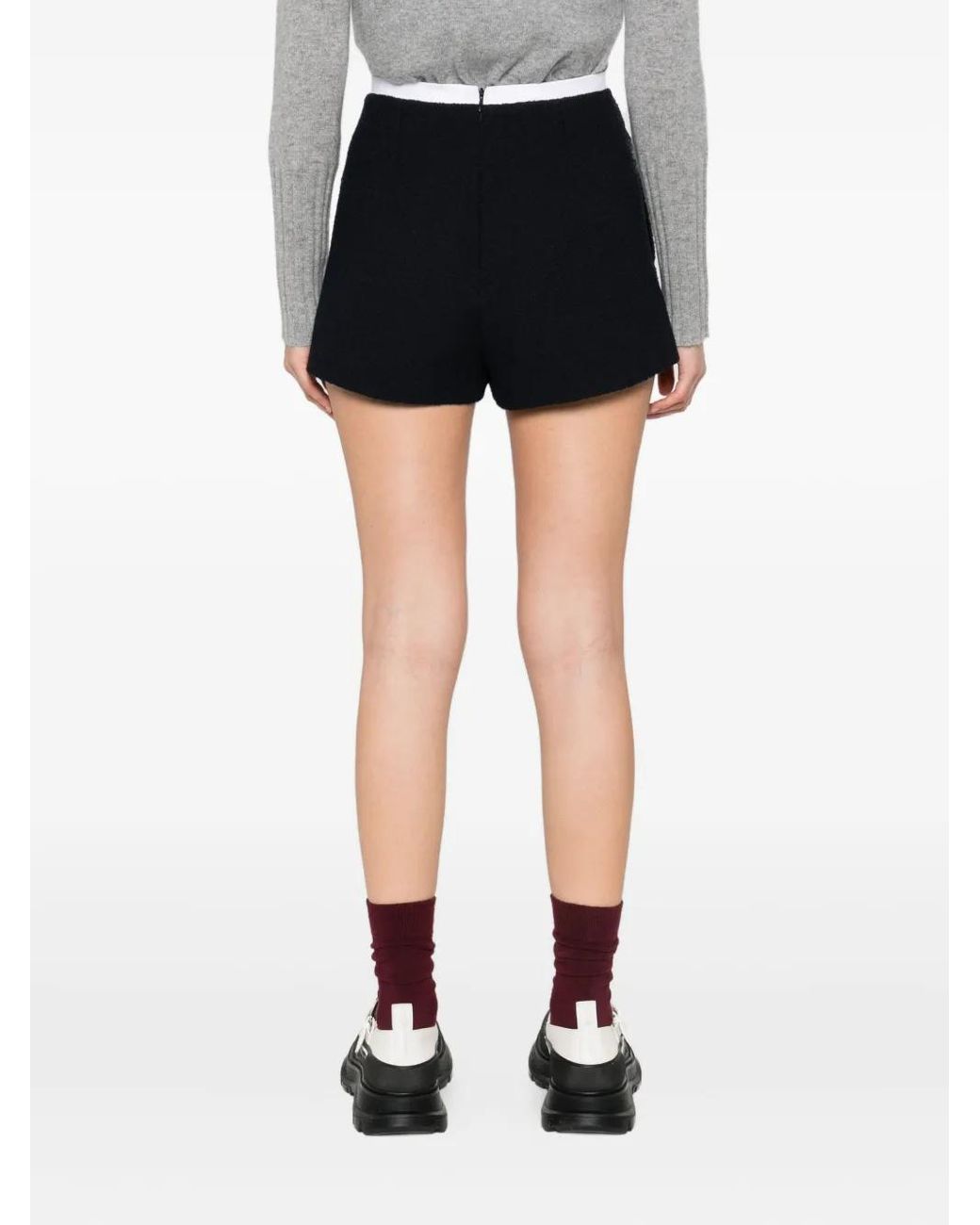 Maje Shorts Met Dubbele Rij Knopen En Knoop in het Black