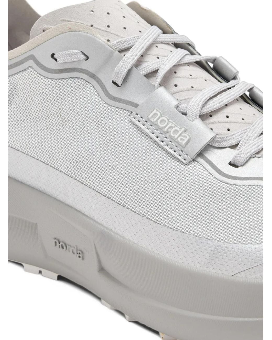 Norda White Baskets 005