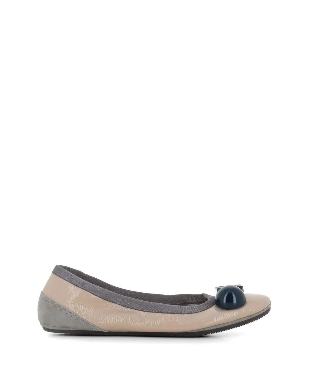 Dove Nuotano Gli Squali White Geometric-Detail Ballet Flats