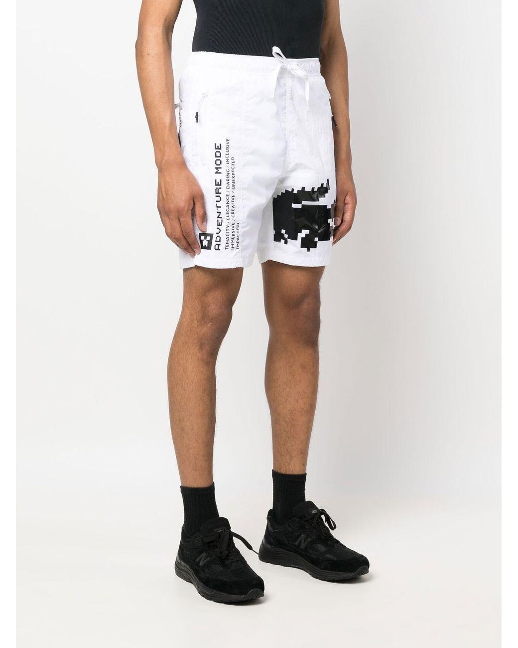 Tap Mundskyl Har det dårligt Lacoste X Minecraft Logo-print Shorts in White | Lyst