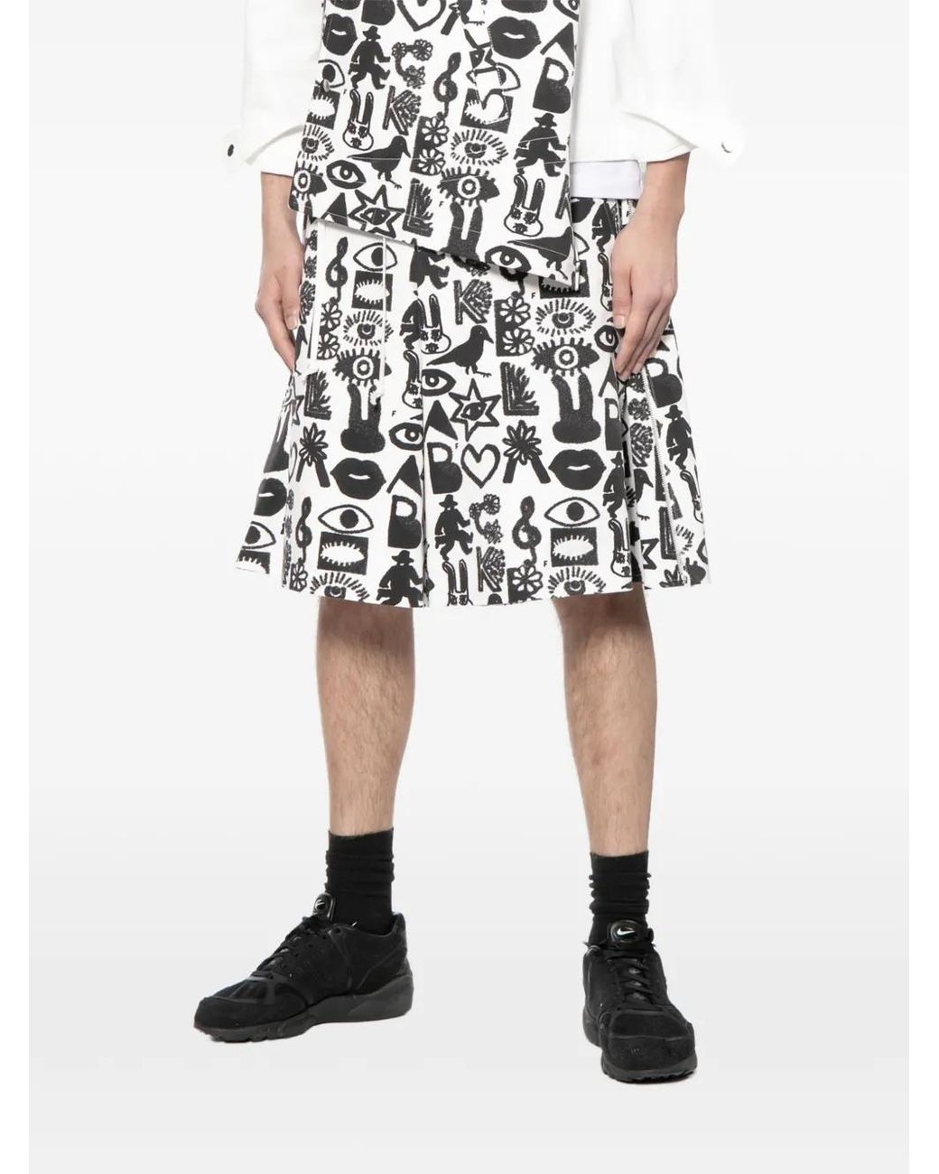 COMME DES GARÇON BLACK White Graphic-Print Zip Shorts