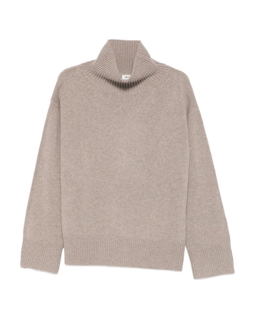 Soft Goat Natural Boyfriend Turtleneck