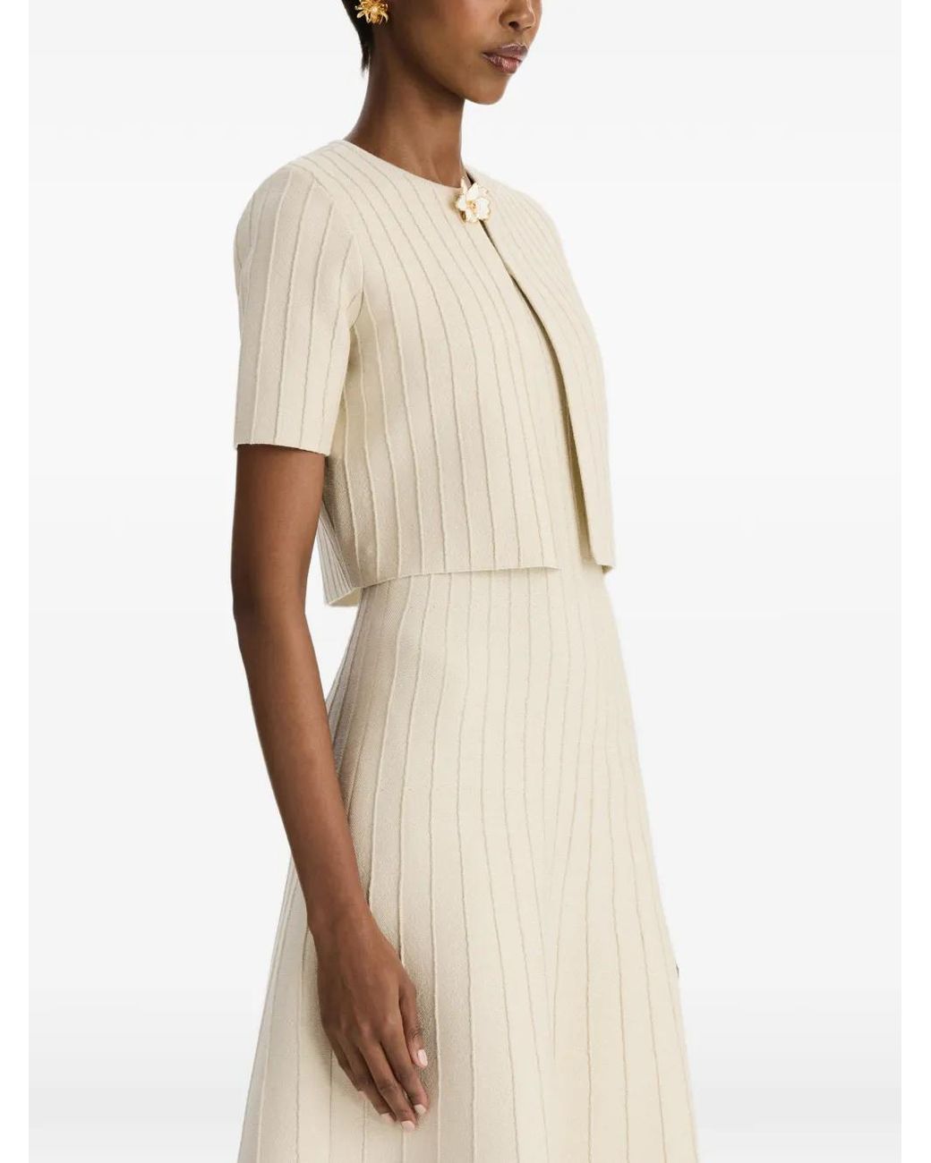 Oscar de la Renta Natural Ottoman Floral-Embellished Short-Sleeved Cropped Cardigan