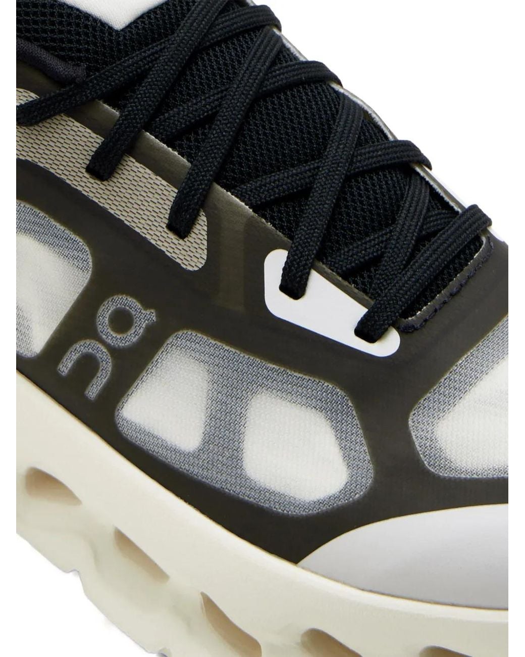On Shoes White Cloudtilt Remix Cutout Platform Sneakers