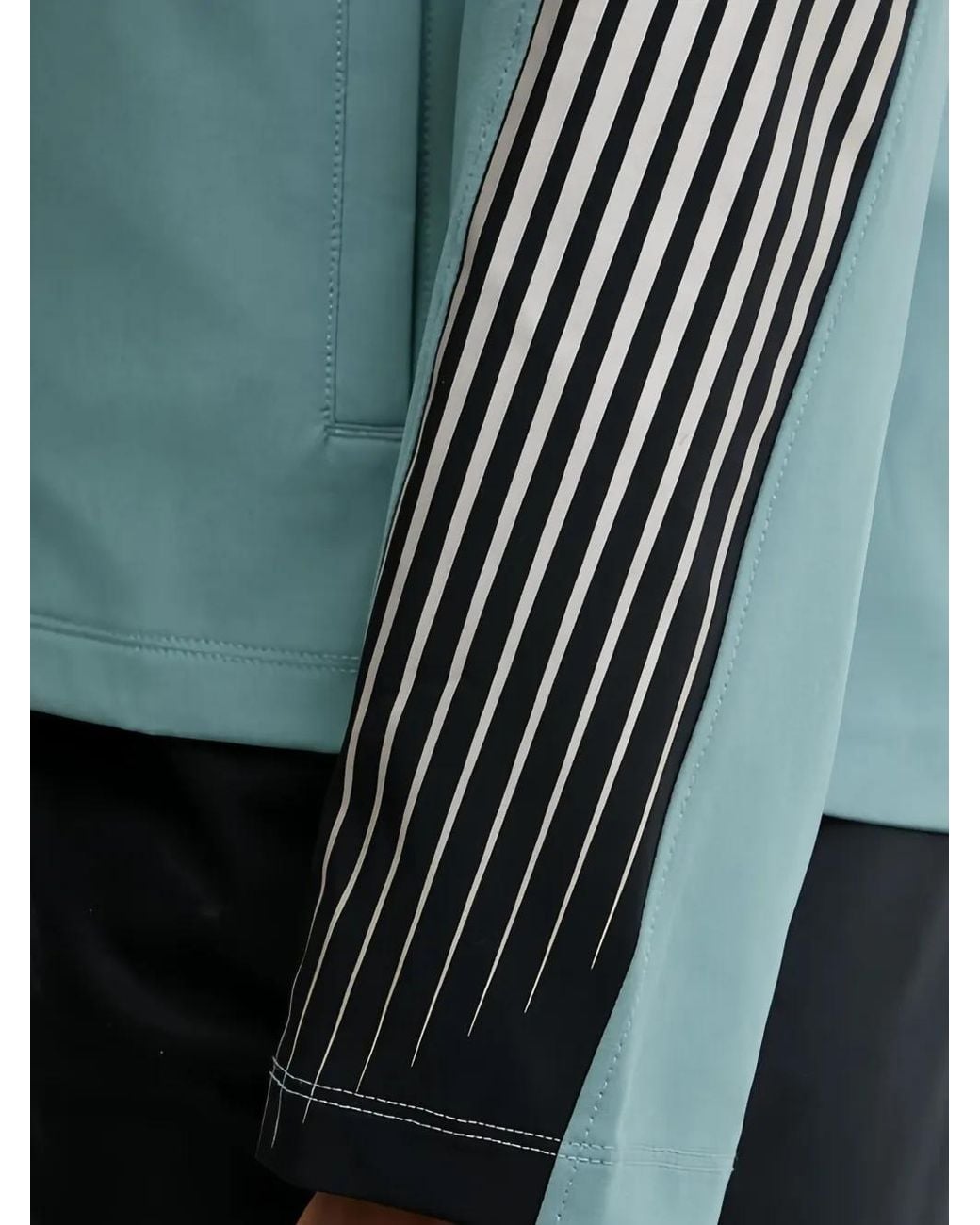 Under Armour Blue Graphic Hooded Jacket for men