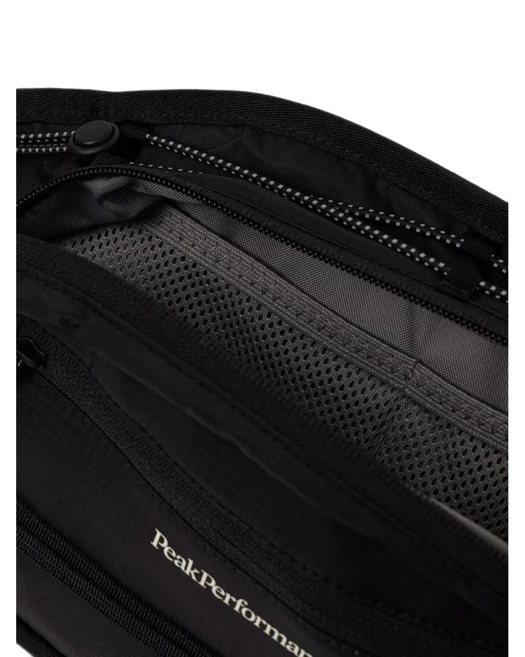 Peak Performance Black Sac Banane Trail Zippé À Logo Imprimé