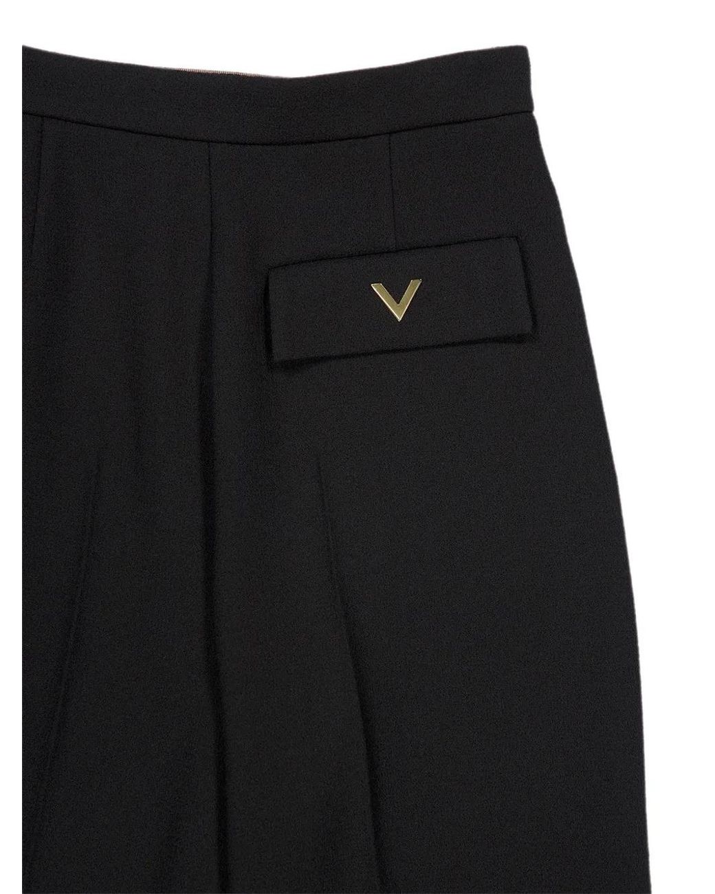 Valentino Garavani Black Vlogo Signature Bermuda Shorts