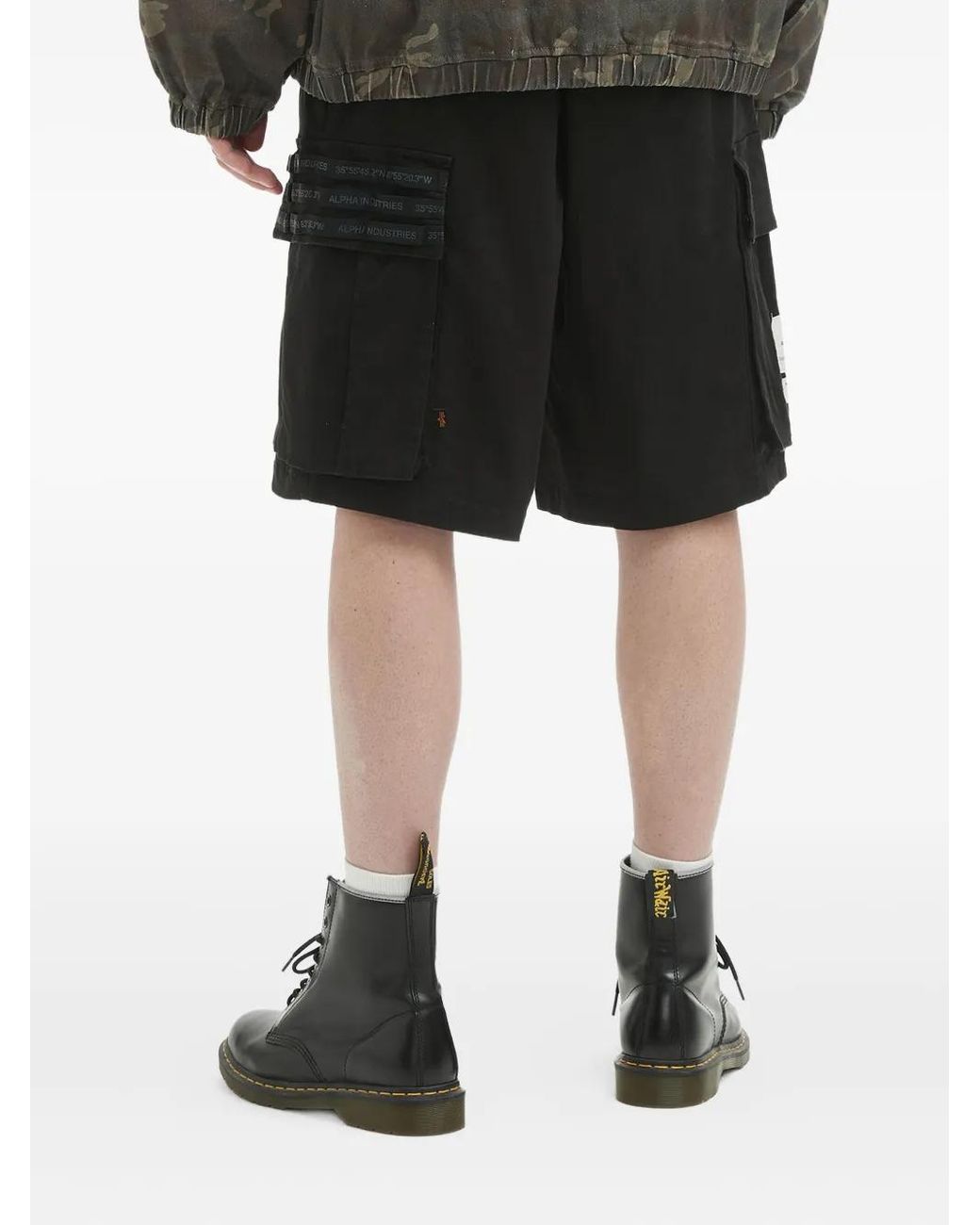 Alpha Industries Black Cargo-Pocket Label-Detail Shorts for men