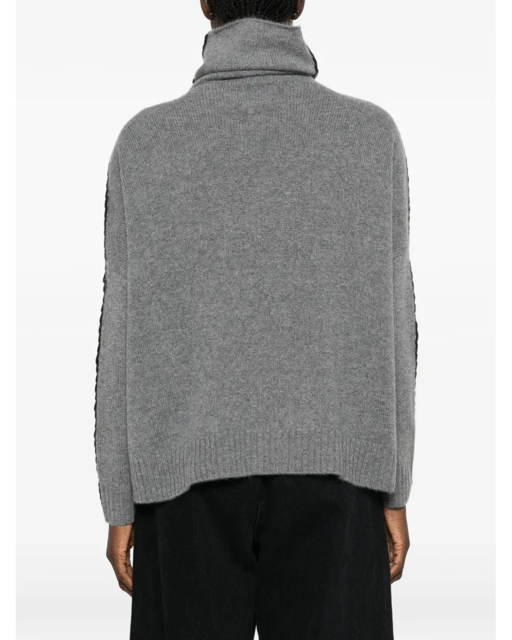 Kujten Gray Long-Sleeves Sweater