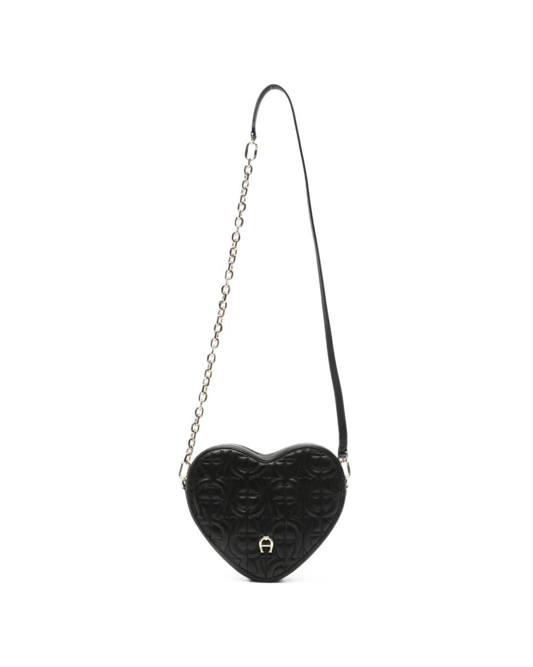 Aigner White Fashion Quilted Heart-Shaped Shoulder Bag