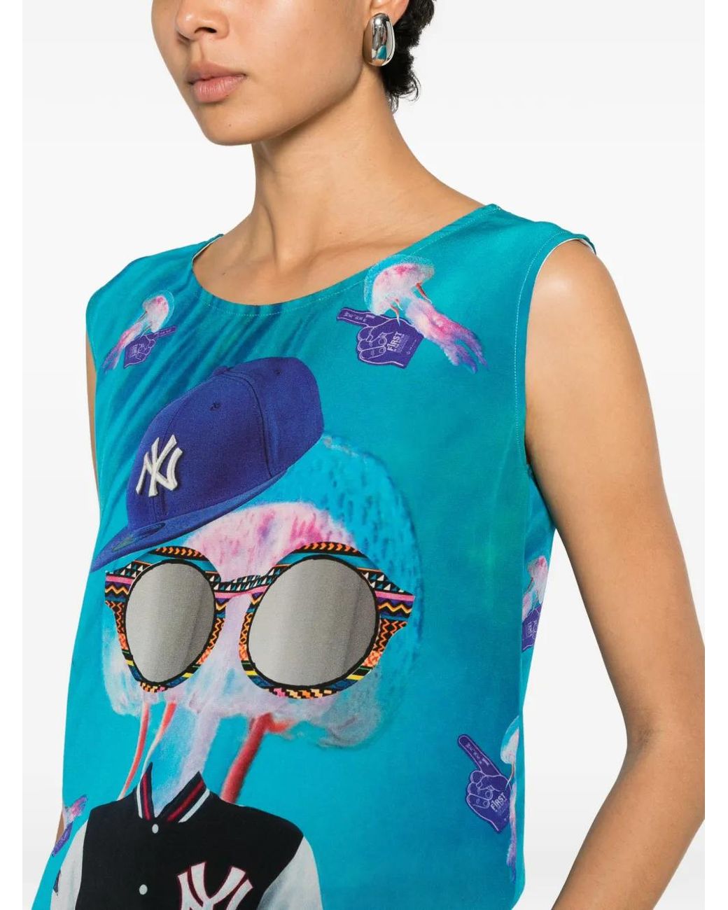The Artistylist Blue Graphic-Print Sleeveless Top