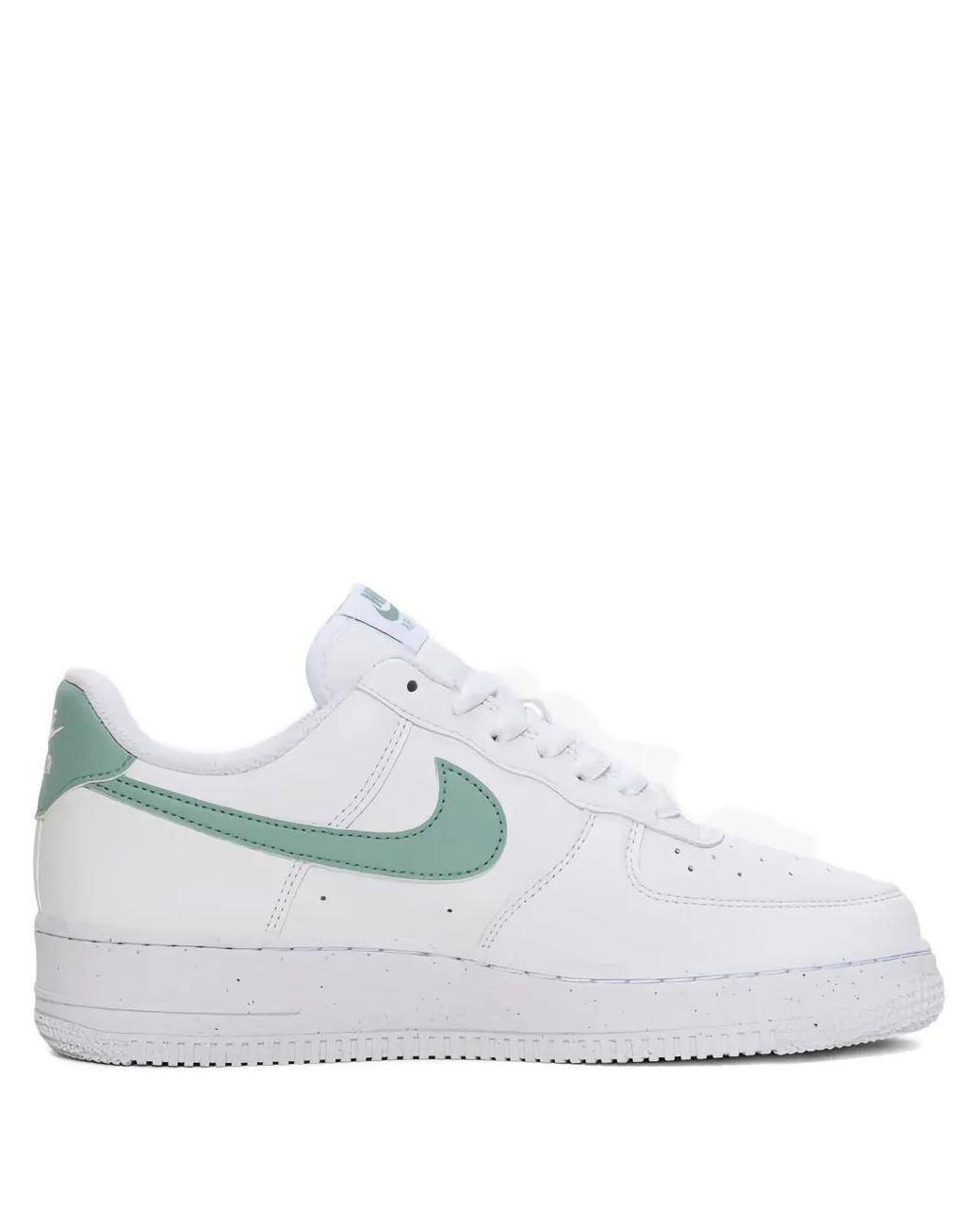 Nike White Air Force 1 '07 Sneakers