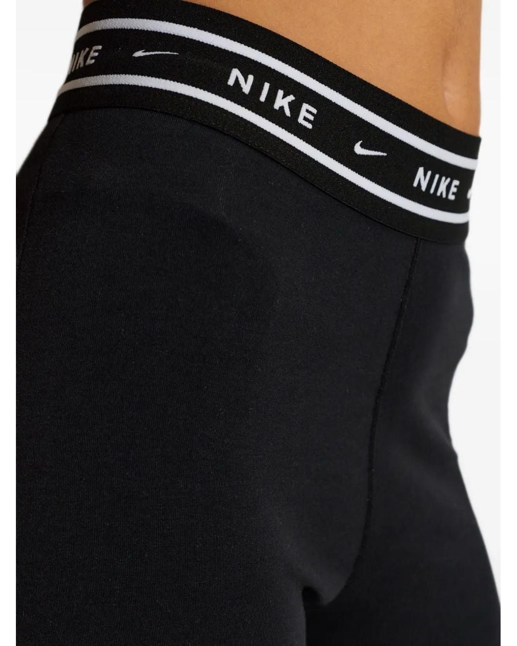 Nike Black Chill-Jersey Tight High-Waisted Capri Leggings