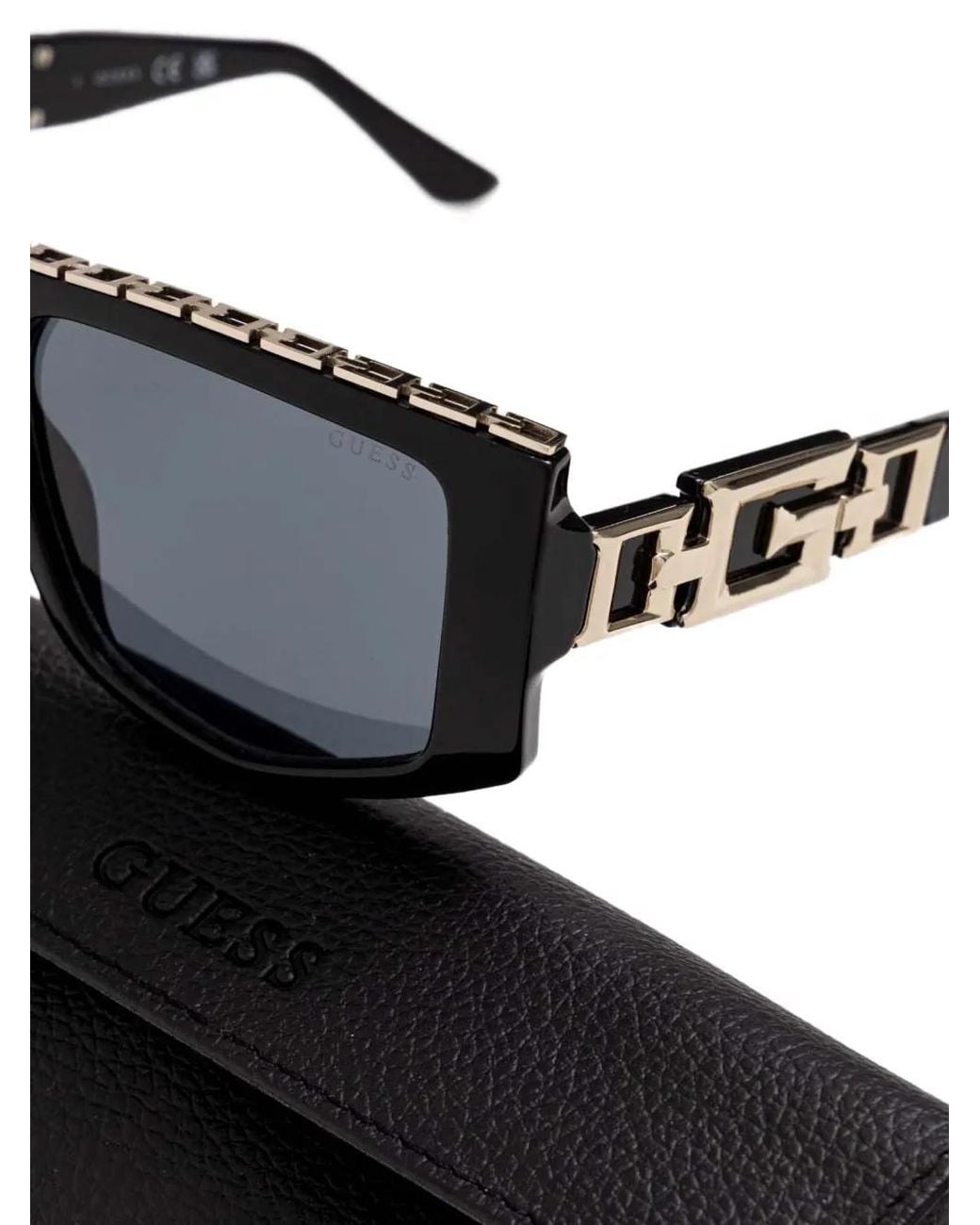 GUESS EYEWEAR Gray Logo-Plaque Sunglasses