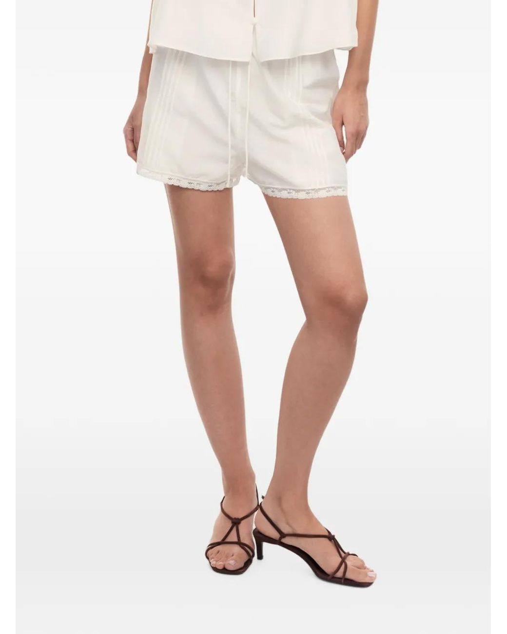 12 STOREEZ White Orchard Drawstring Mini Shorts