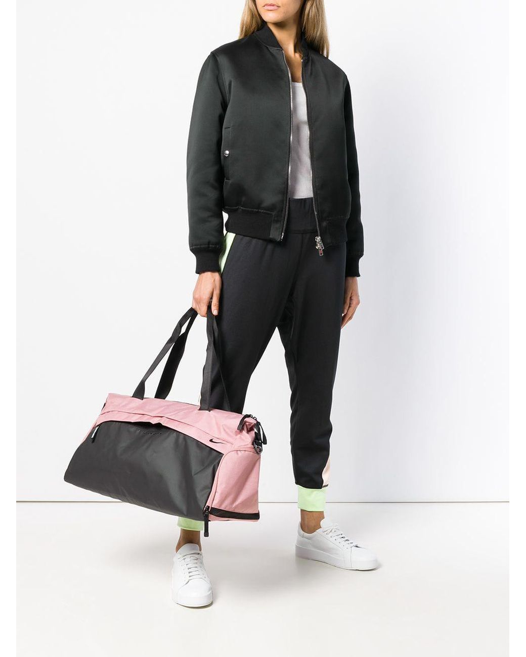 Enumerar rock Nabo Nike Radiate Club Training Bag in Pink | Lyst