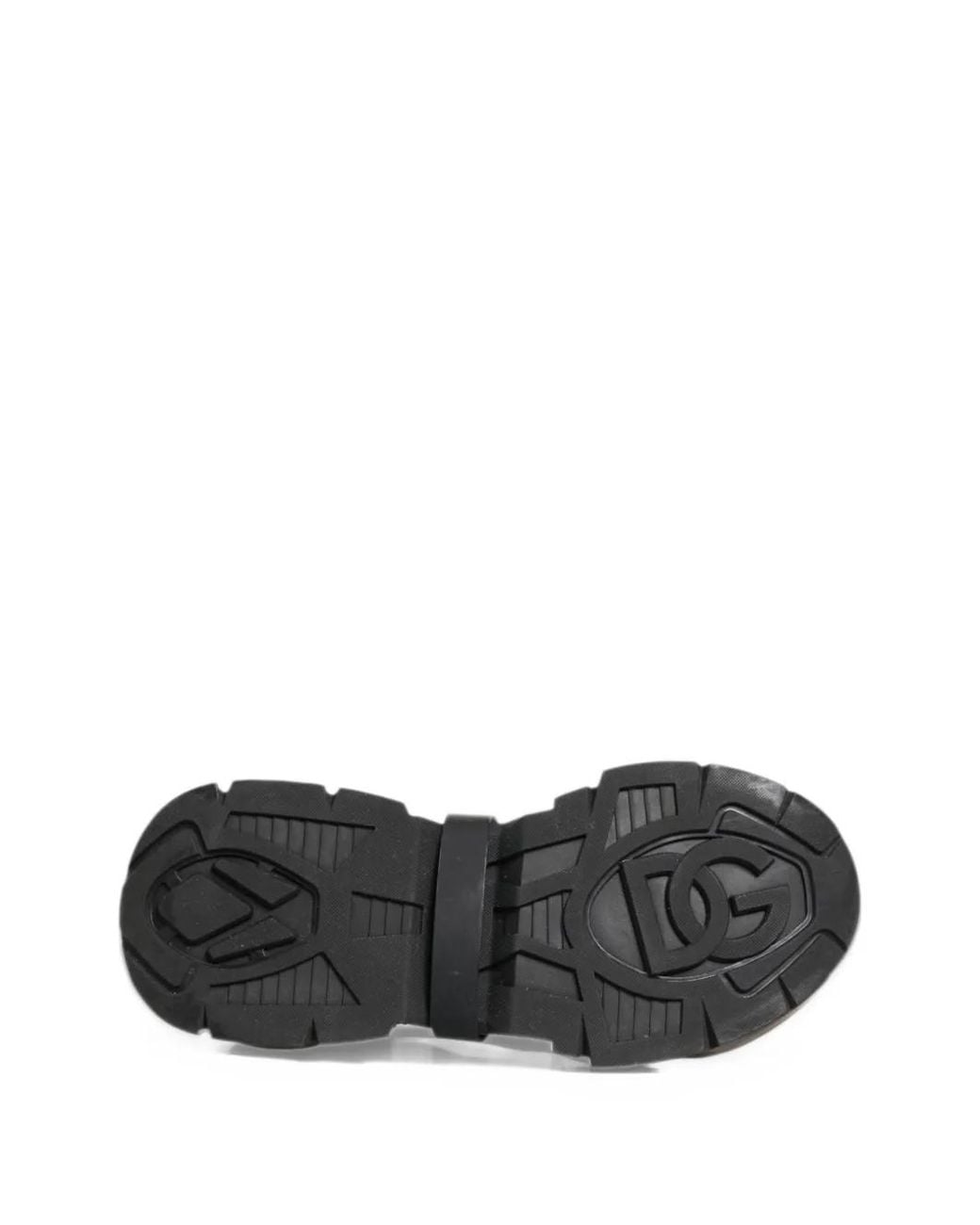 Dolce & Gabbana Black Airmaster Logo-Plaque Sneakers for men