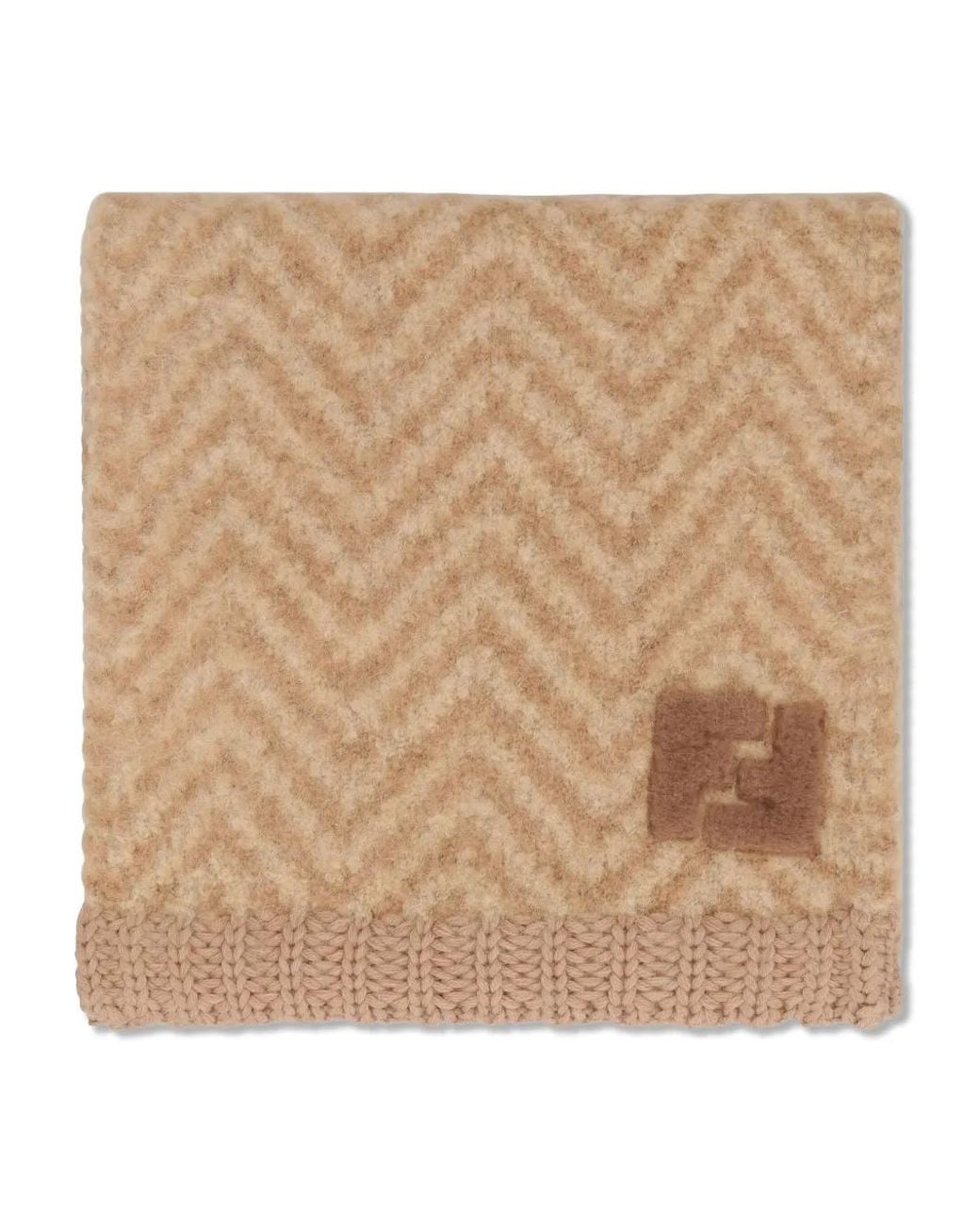 Sciarpa Con Motivo Chevron E Logo di Fendi in Natural