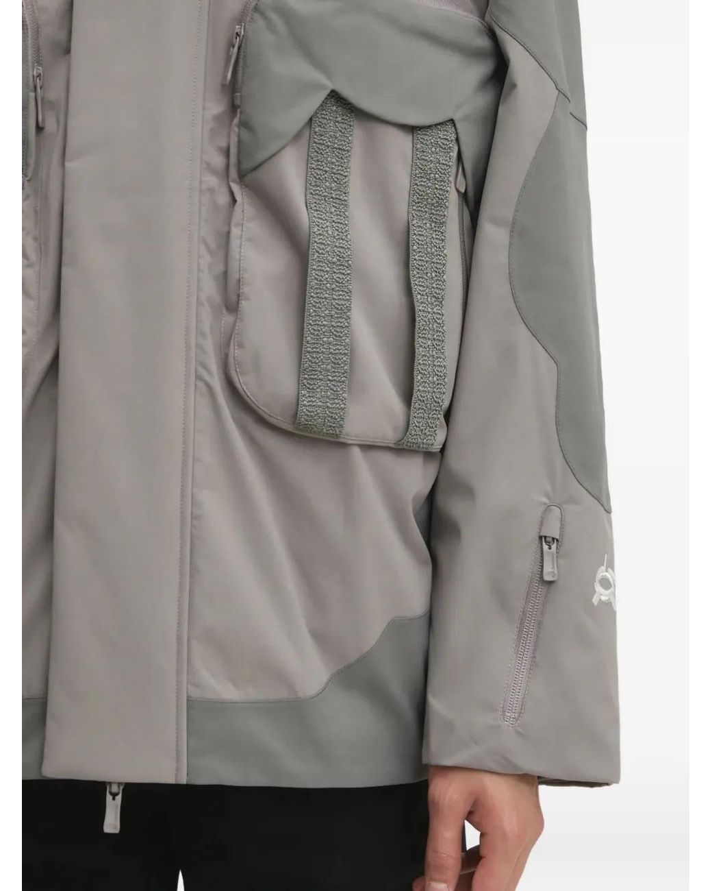 Plumífero Dadao Con Capucha A.A.Spectrum光谱 de color Gray