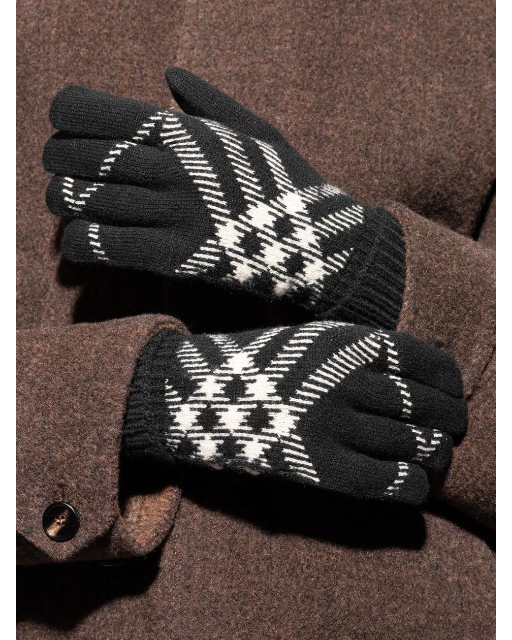 Burberry Black Patterned Ribbed Gloves
