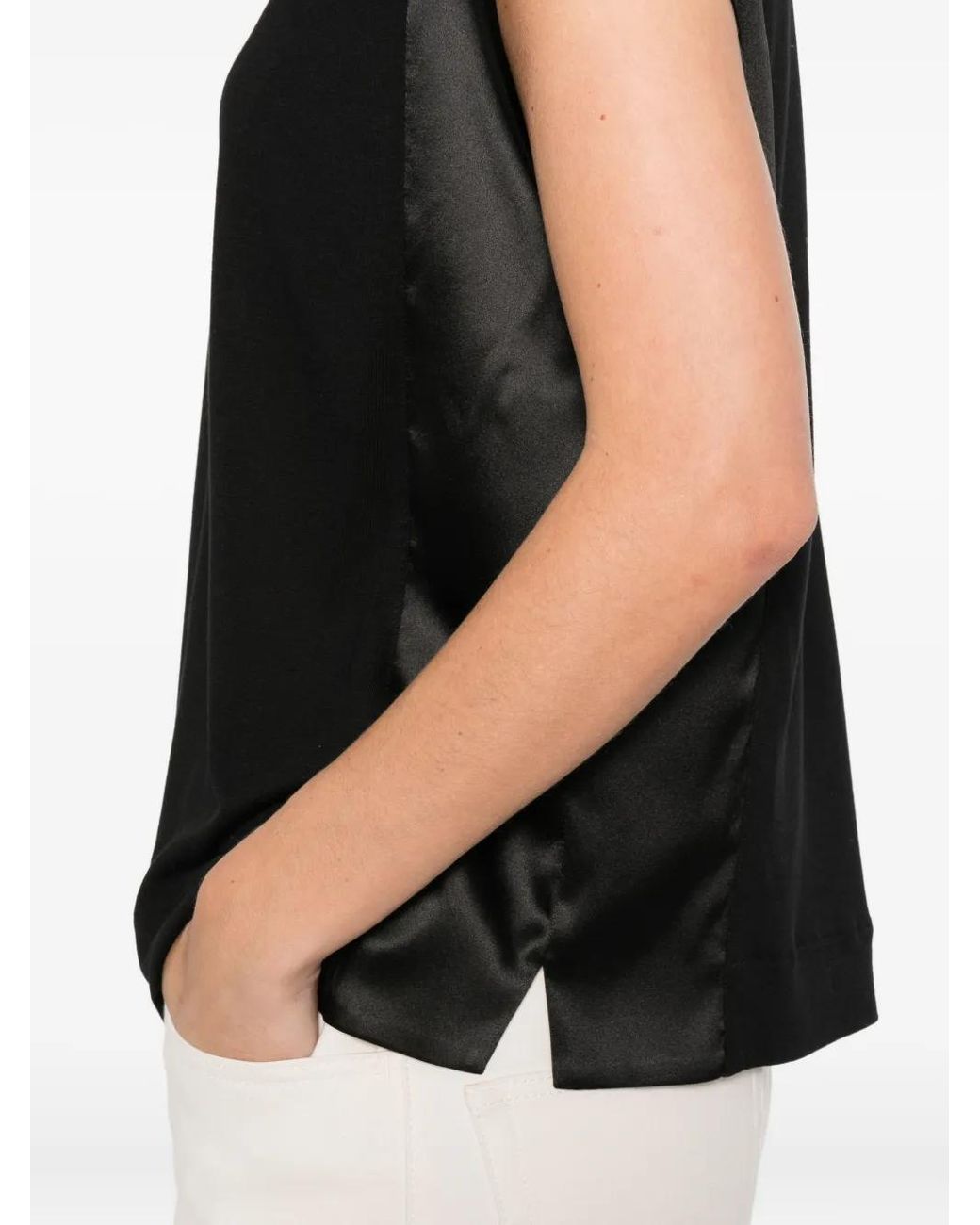 Purotatto Black Round-Neck Top