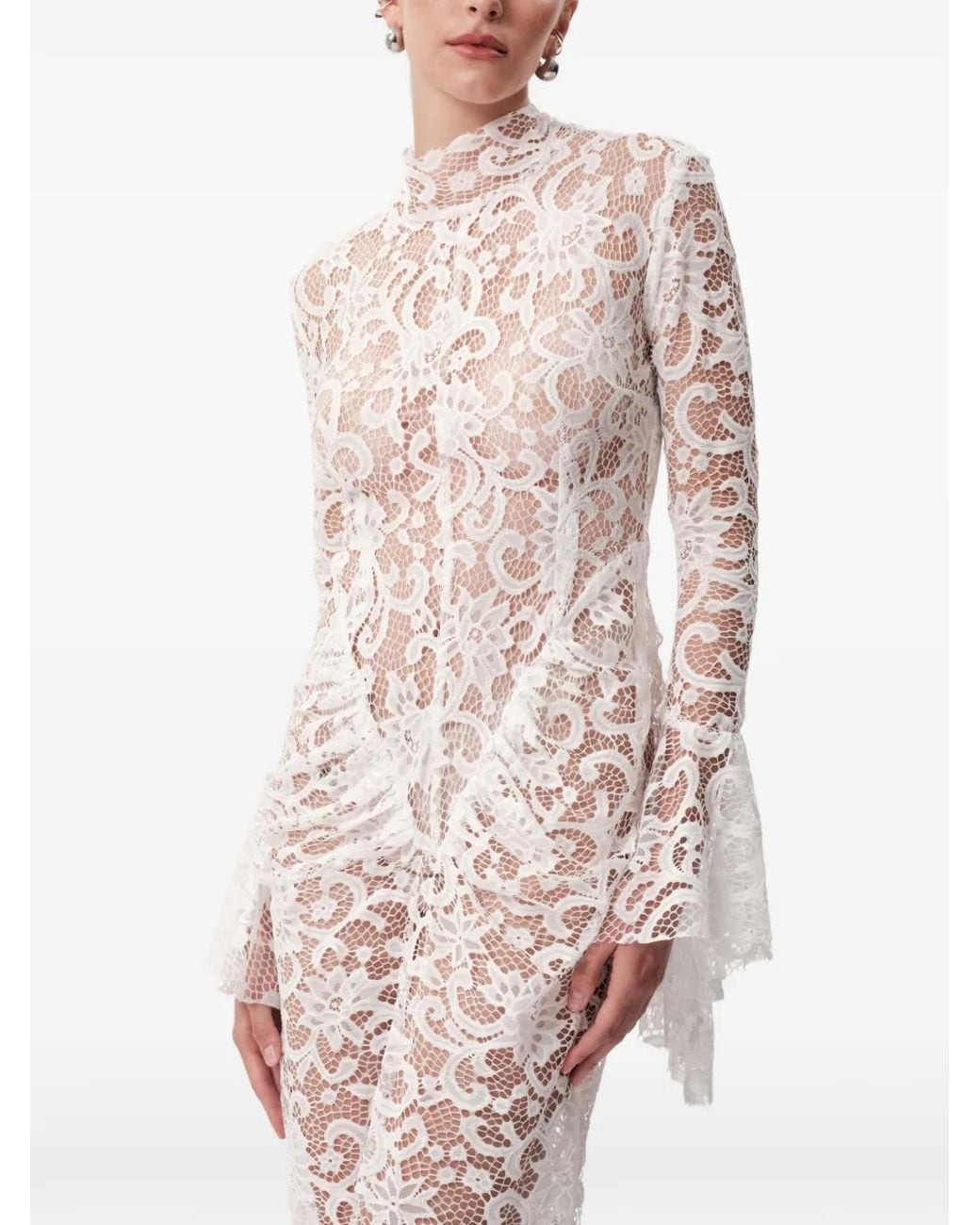 Concepto White Veil Lace Long-Sleeved Fitted Maxi Dress