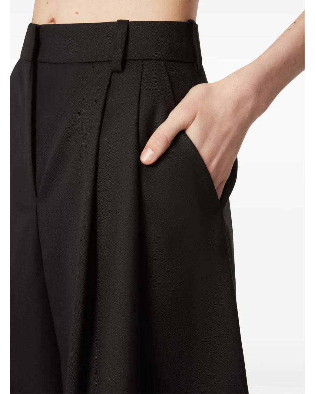 Nina Ricci Black Pleat-Detail Wide-Leg Wool Shorts