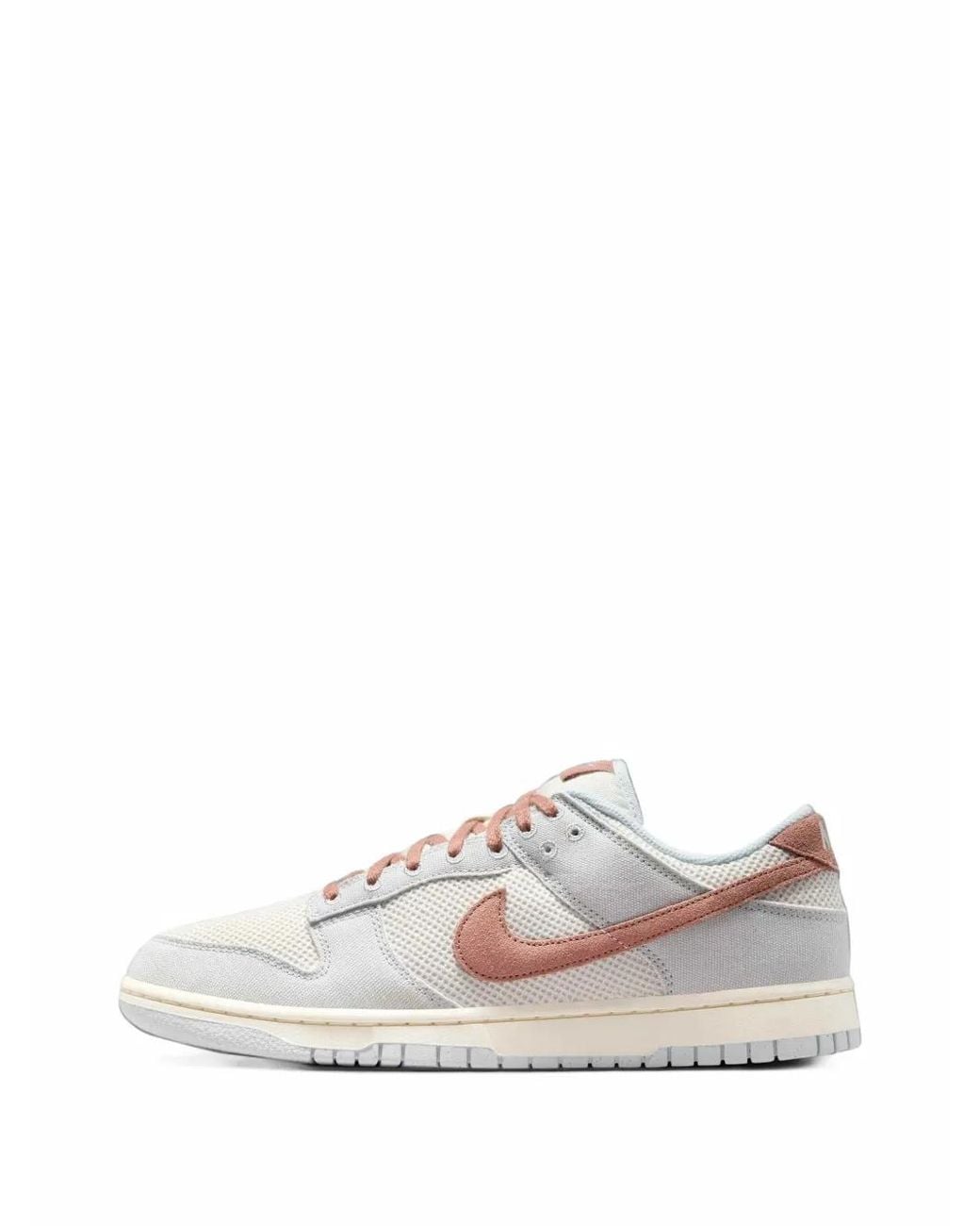 Nike White Dunk Low Retro Se Sneakers for men