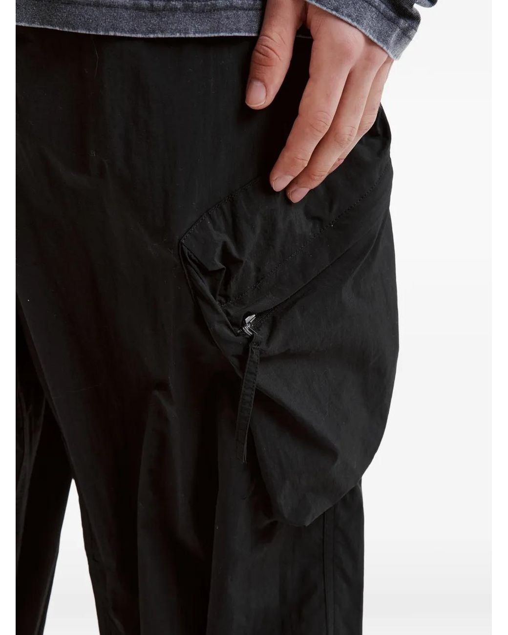 Izzue Black Cargo-Pocket Trousers for men