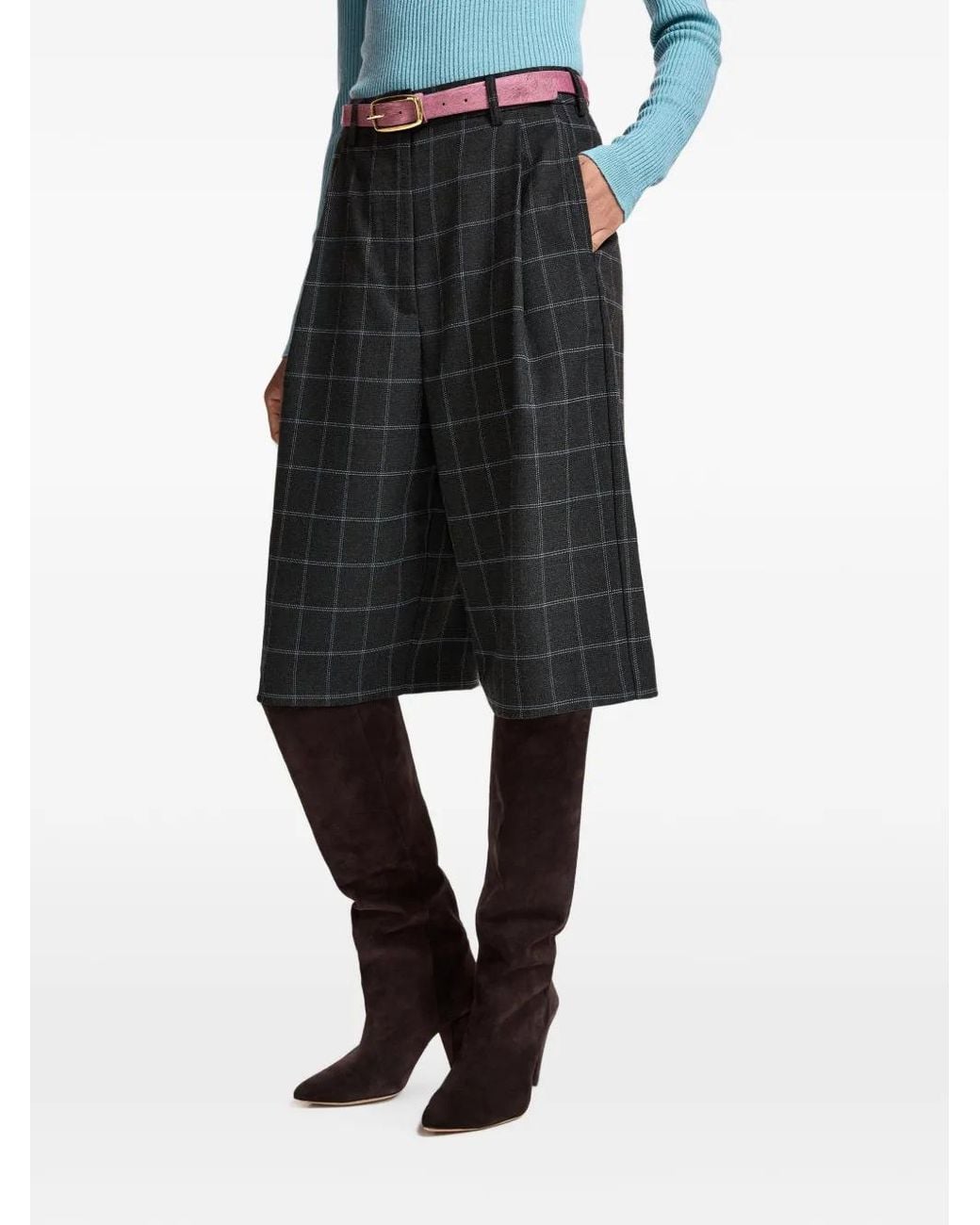 Essentiel Antwerp Gray Kreme Checked Shorts