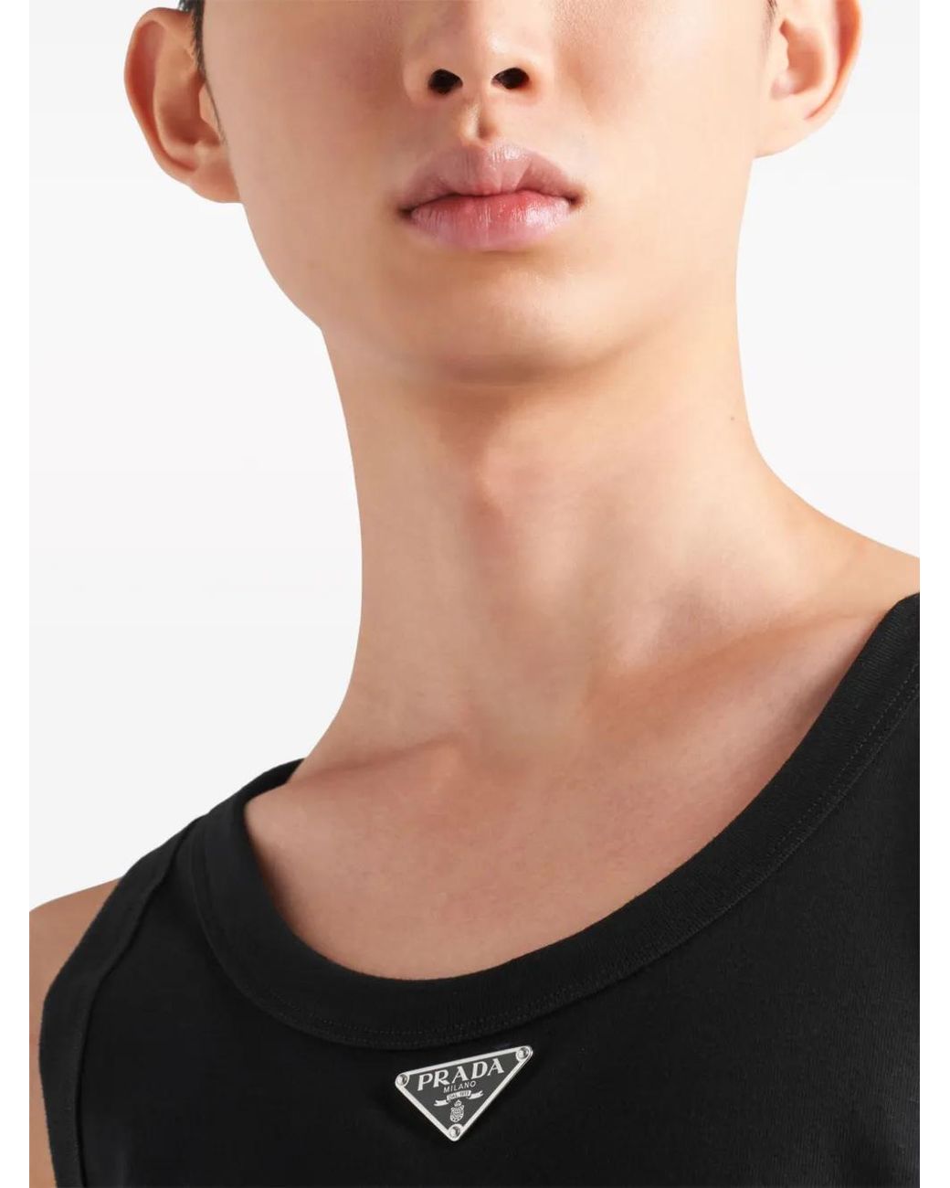 れいれい PRADAのロゴプレート付き黒タンクトップ36 PRADA - prada
