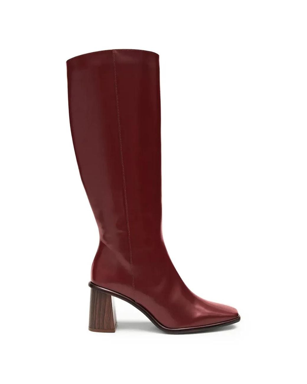 Alohas Red Square-Toe Boots