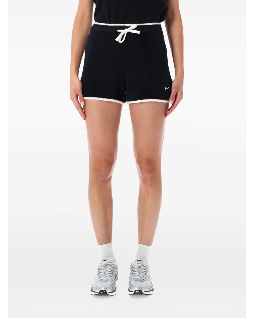 Nike Black Sportswear Chill Knit Mid-Rise Shorts