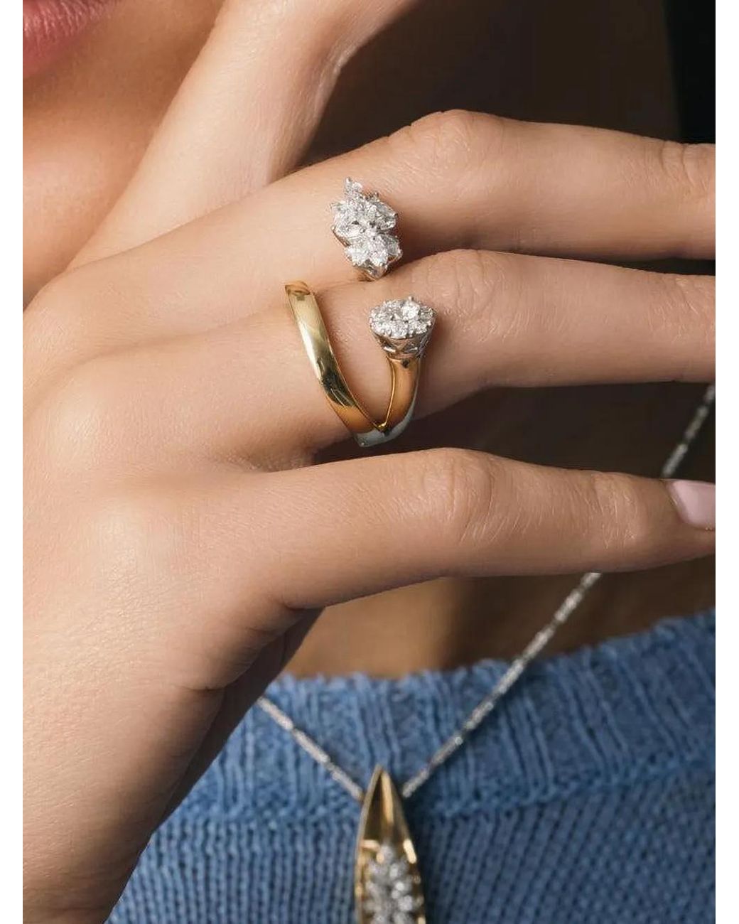 YEPREM Metallic Bague Golden Strada Ornée De Diamants