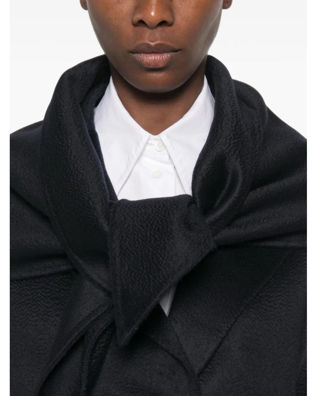 Max Mara Black Manteau Ceinturé À Col Châle