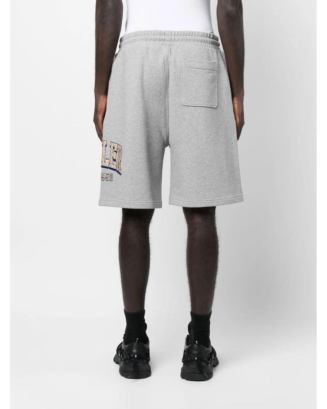 Bermudas Con Logo Estampado Moncler de hombre de color Gray