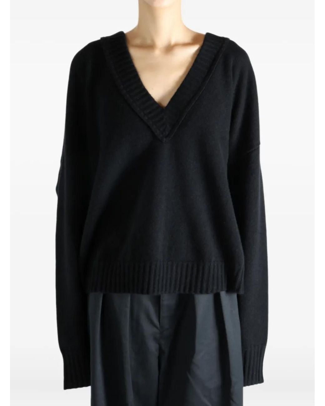 Ziggy Chen Black V-Neck Wool Sweater