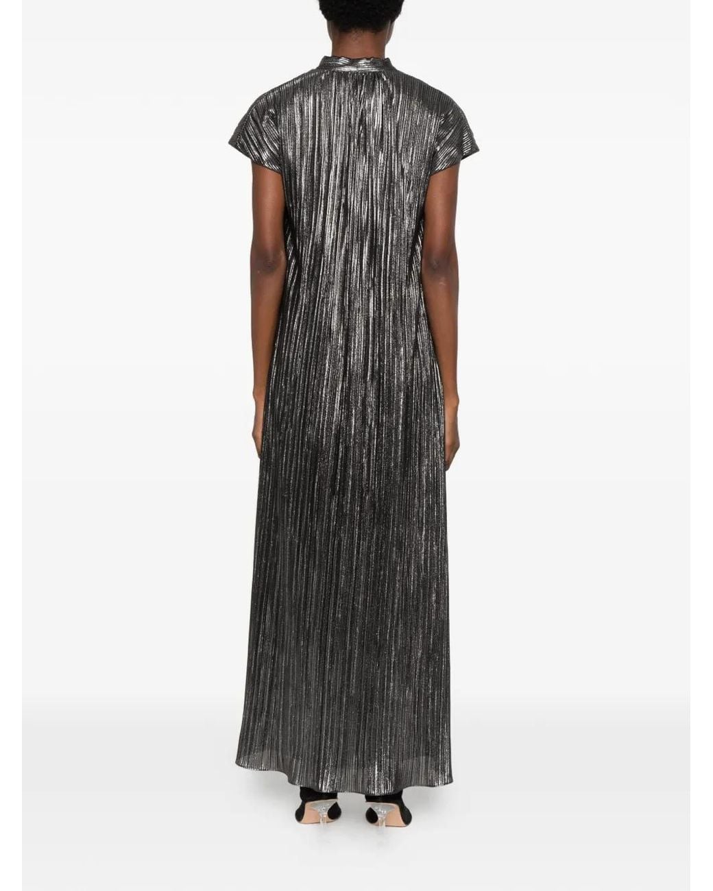 Styland Black Pleated Maxi Dress