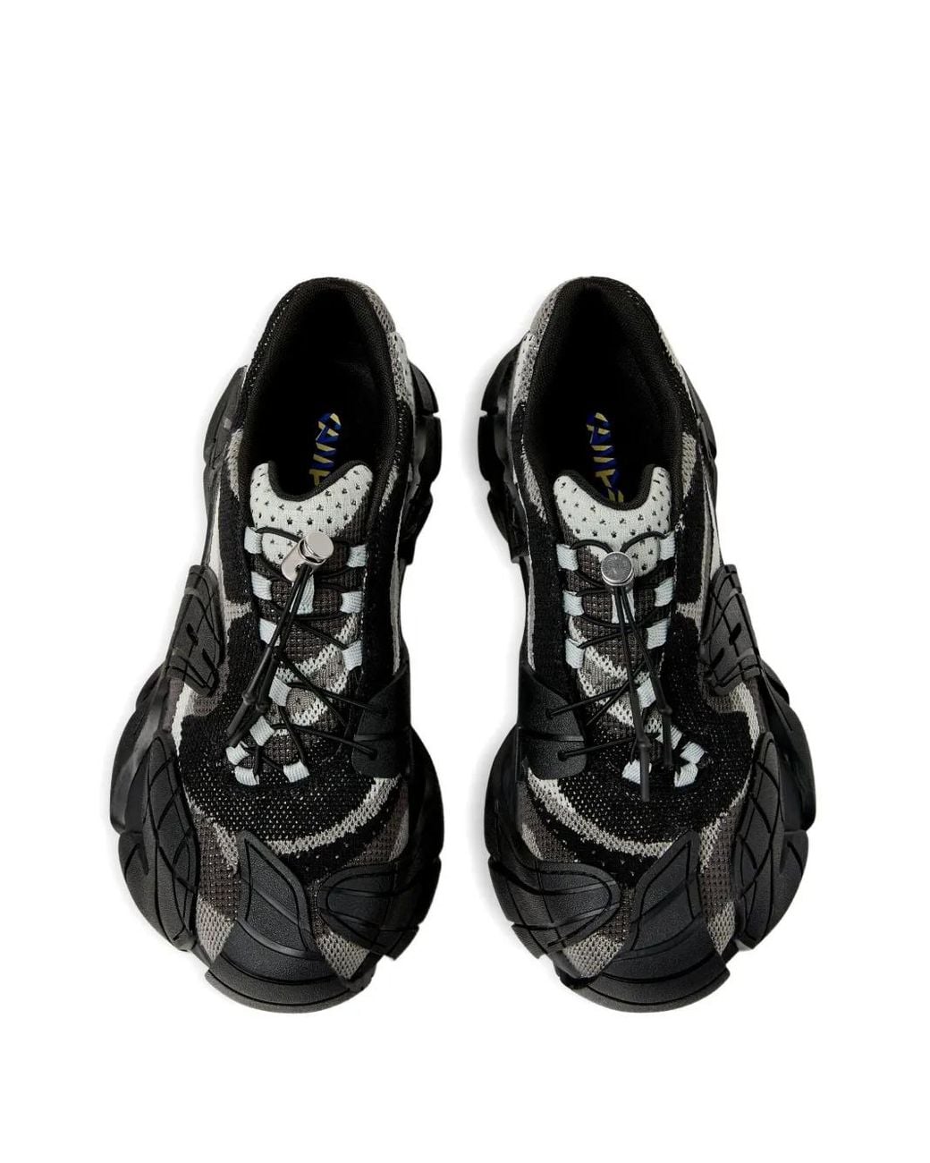 CAMPERLAB Black Tormenta Pull-Tab Sneakers