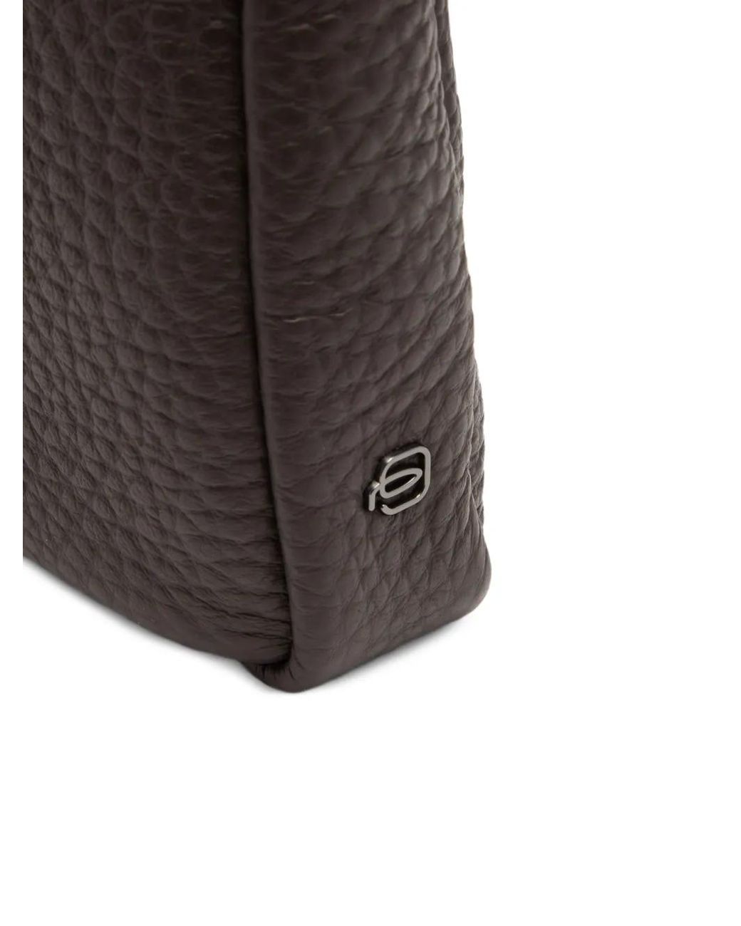 Piquadro Black Buckle-Fastening Pebbled Laptop Case for men