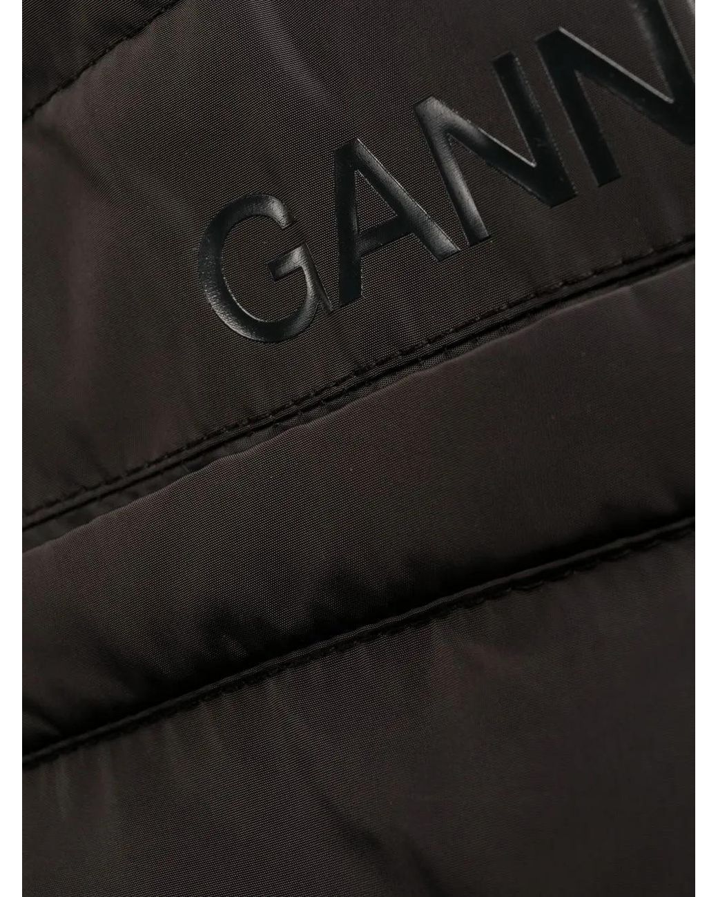 Ganni Gewatteerd Jack Met Capuchon En Logo in het Black