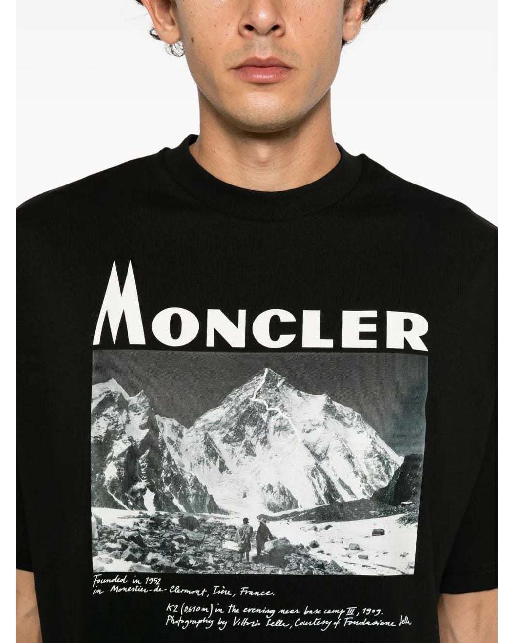 Moncler Black Re-Icon Mountain-Print Logo-Patch T-Shirt for men