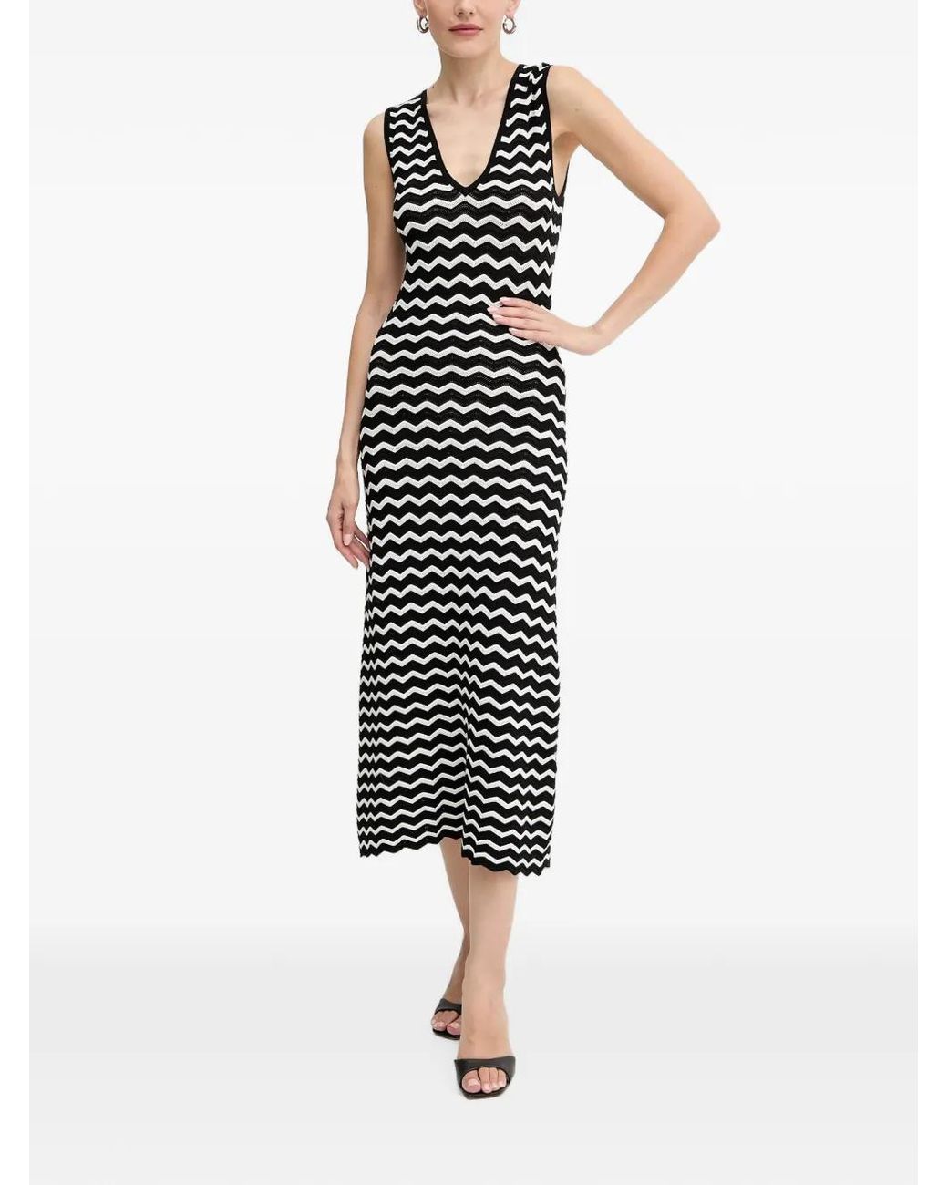 Morgan Black V-Neck Sleeveless Midi Dress