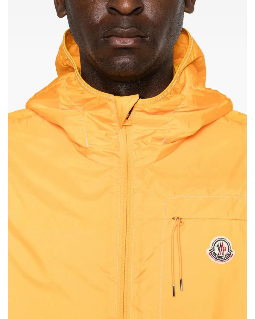 Chaqueta Con Capucha Y Logo Moncler de hombre de color Yellow