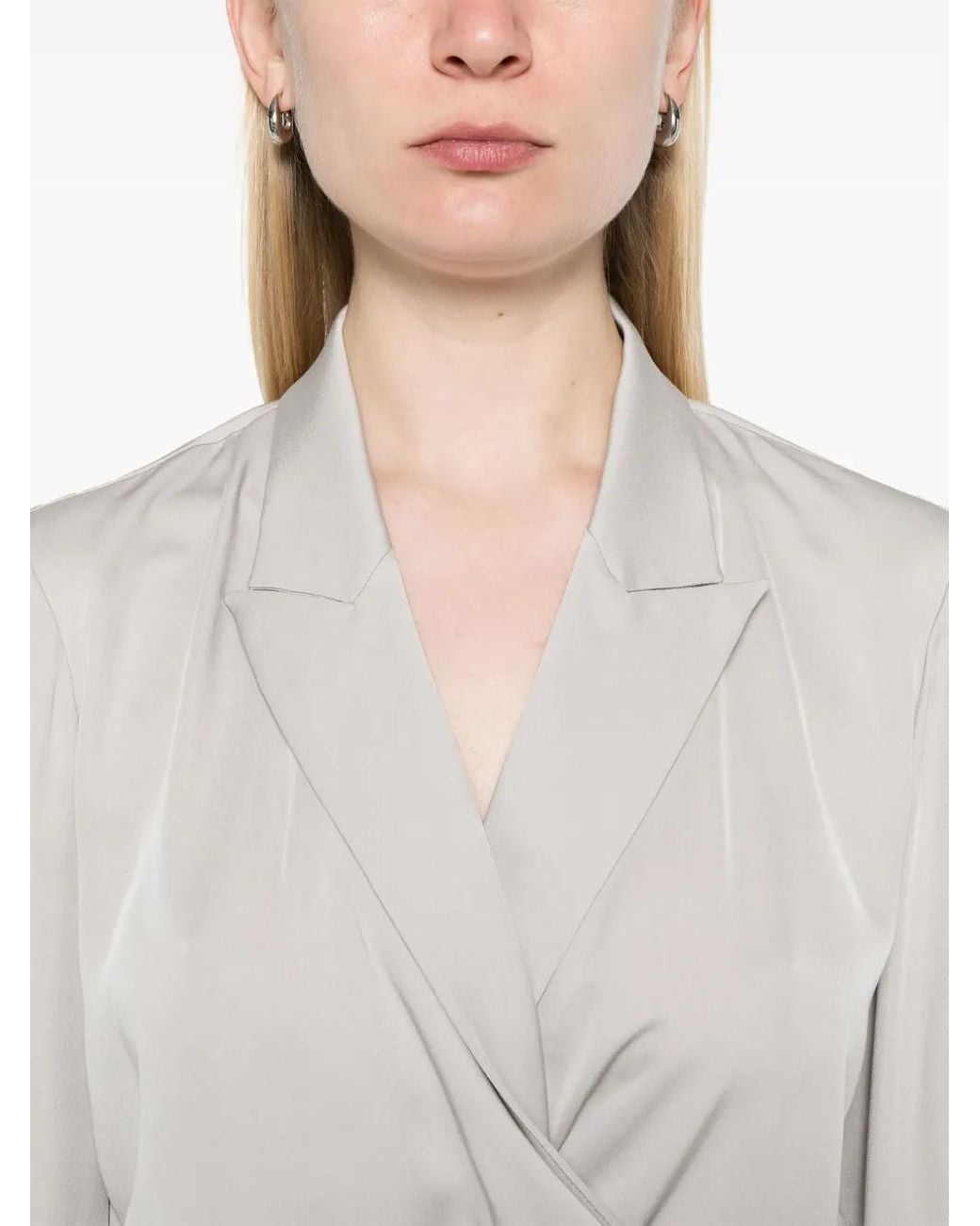 Blusa Cruzada Con Solapas De Pico Theory de color White