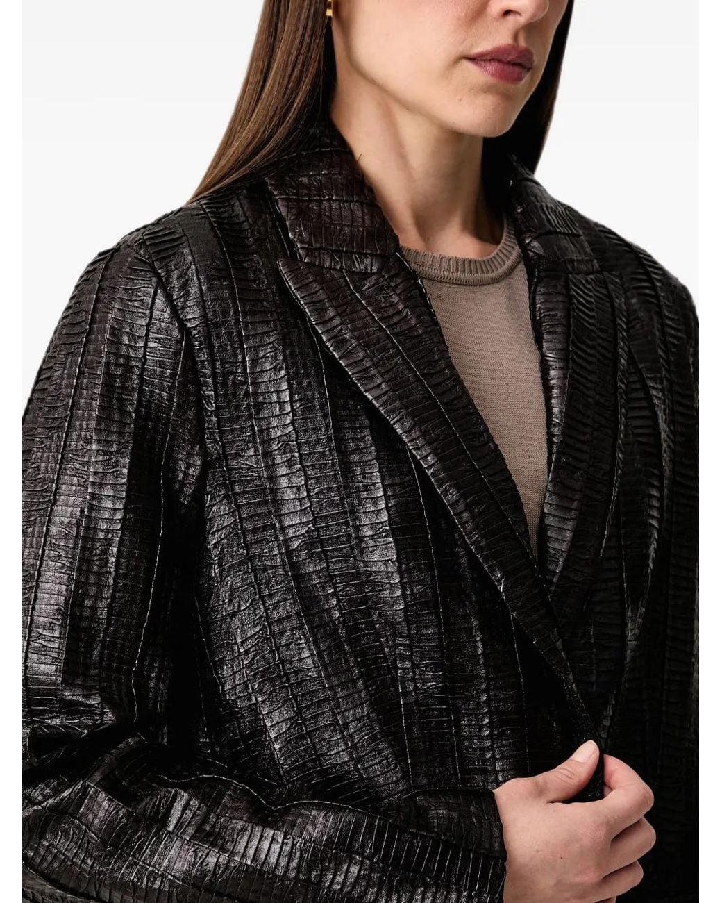 Silvian Heach Black Crinkled-Finish Notched-Lapel Blazer