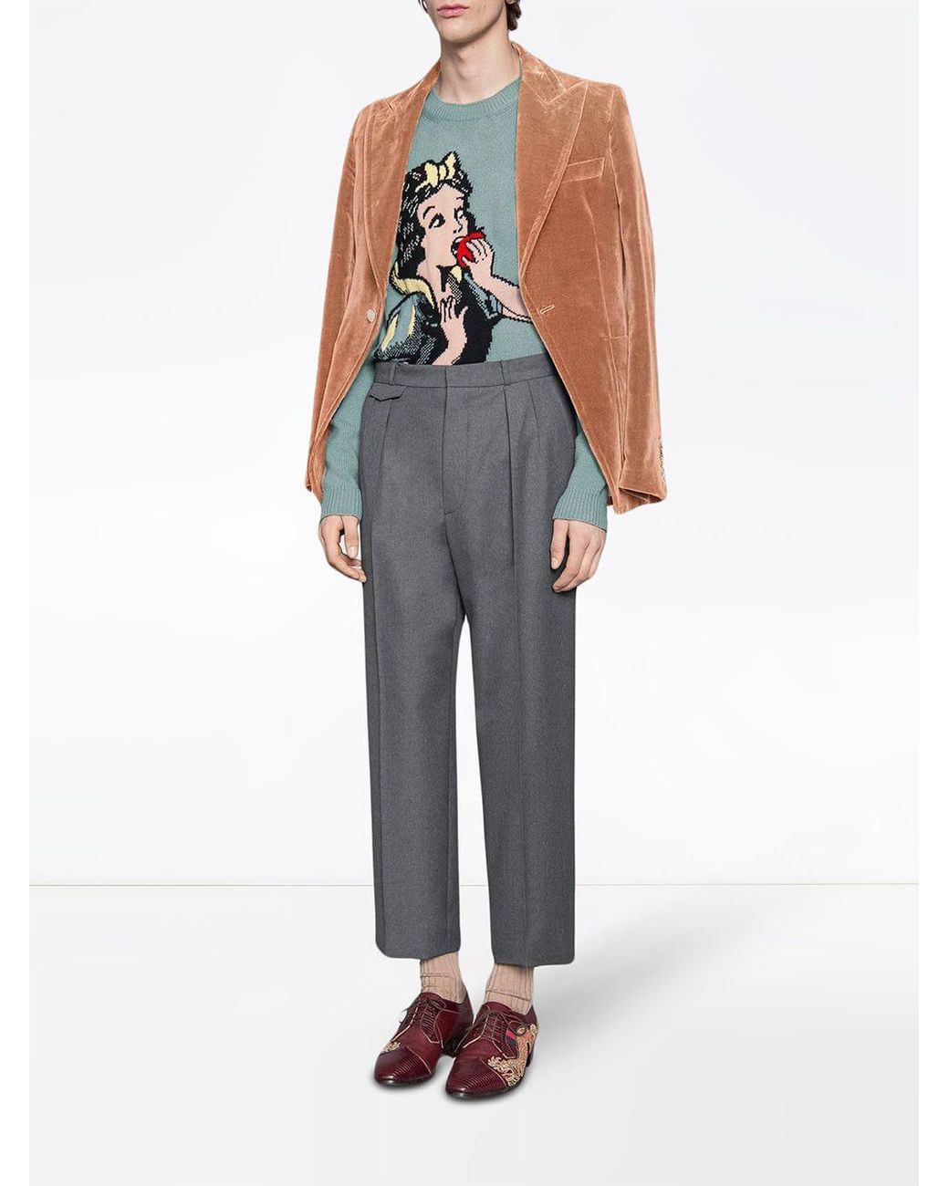 Snow white gucci sweater deals